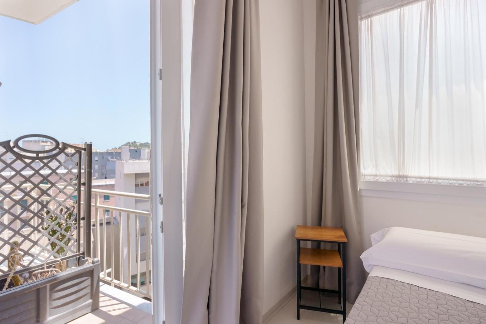 Lumiere Rooms - Eja Sardinia Cagliari Eksteriør bilde